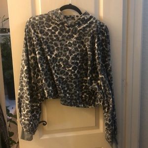 Grey, cropped leopard print pull-over hoodie